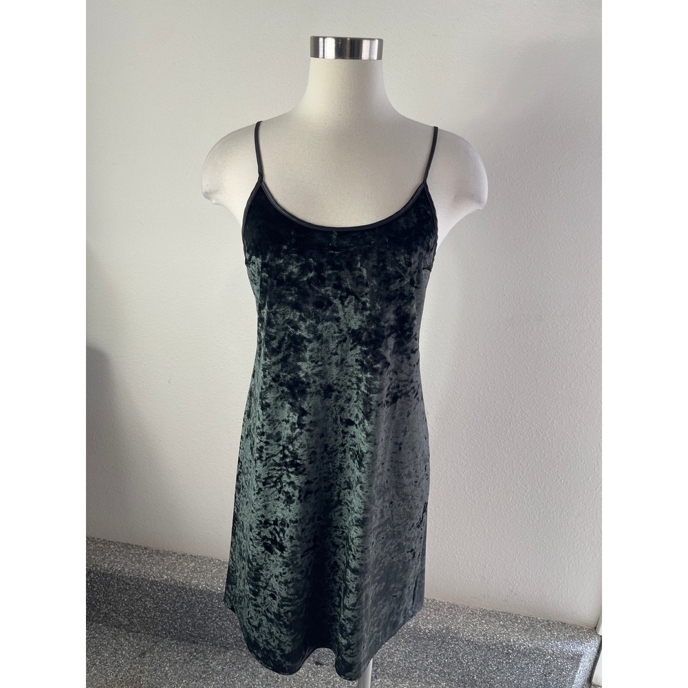 NEW Victorias Secret XS/S Green Crushed Velvet Slip Dress Mini Adjustable Straps